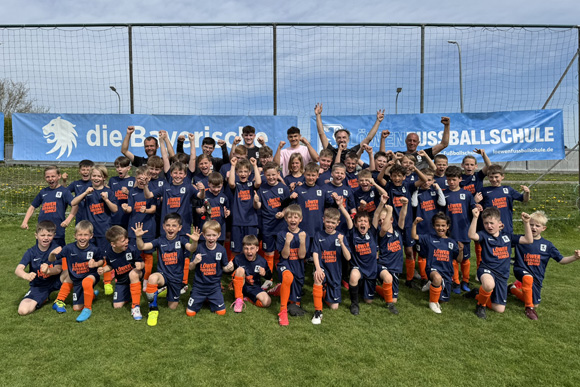 Löwenfußballschule Auswärtscamp in Odelzhausen
